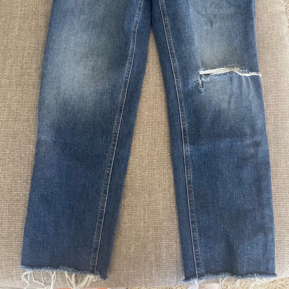 Womens jeans. - Picture 2 of 2
